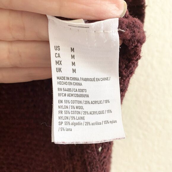 American Eagle Womens Size M Burgundy Maroon Long Sleeve Pullover Knit Sweater‎ - Picture 5 of 9